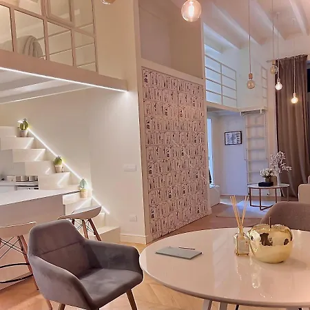 شقة Loft Prestigioso Nel Centro Di سانريمو